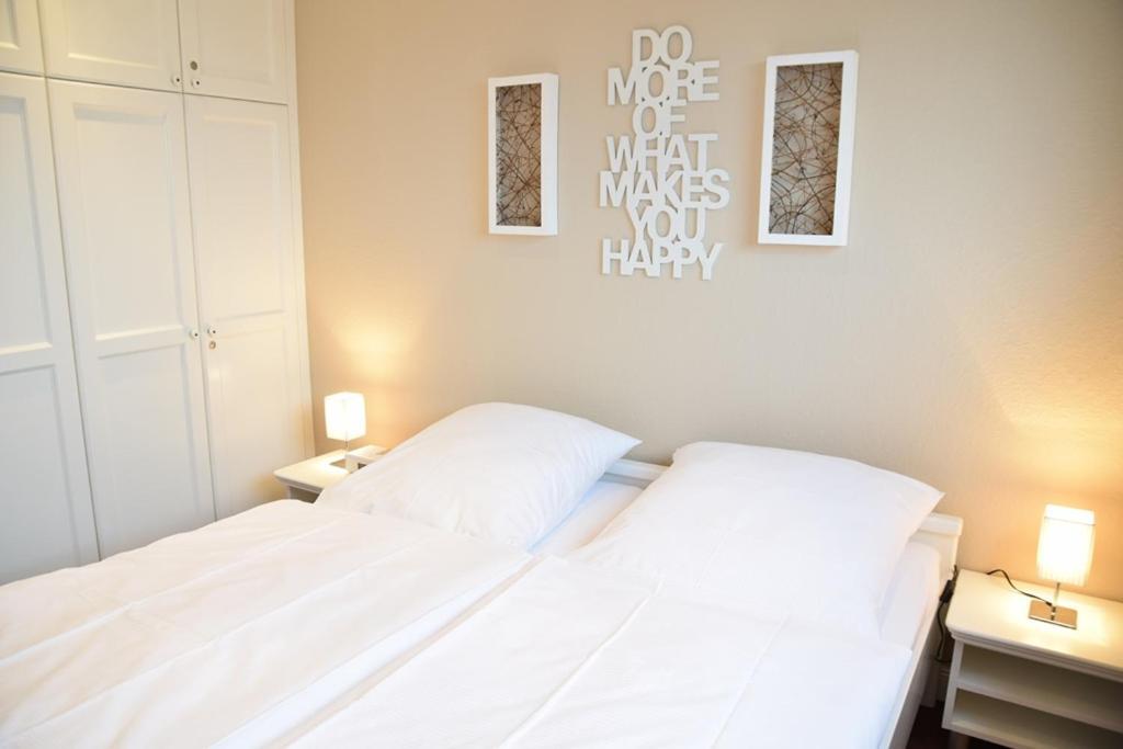 Schoenes Neues Hochwertig Renoviertes 2-Zimmer Appartement In Der 4. Etage. ヴェスターラント エクステリア 写真