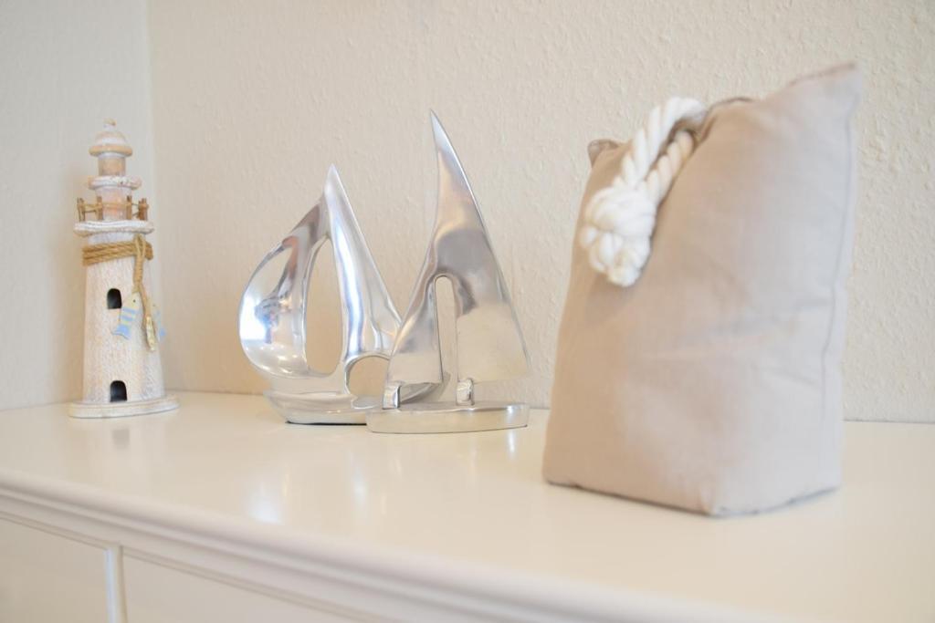 Schoenes Neues Hochwertig Renoviertes 2-Zimmer Appartement In Der 4. Etage. ヴェスターラント エクステリア 写真